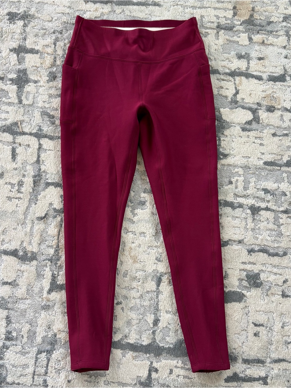 High-Waisted Wine- Leggings Fleece Lined with Pockets Size Womens Medium